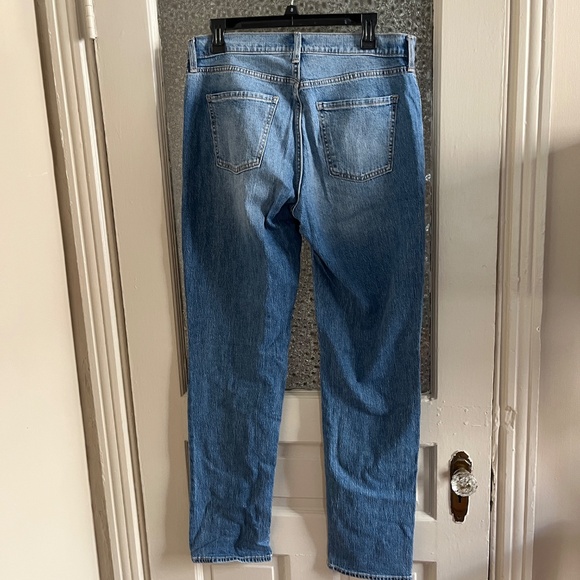 Old Navy Mid Rise Wow Boyfriend 8 Tall - Picture 4 of 5